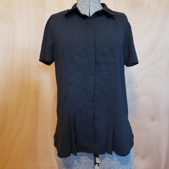 𝅺BLOUSE - Picture 1 of 2
